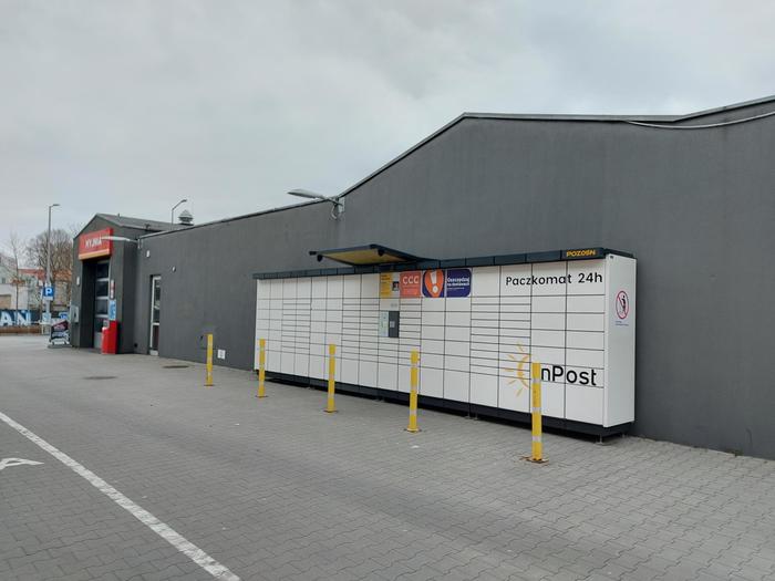 Paczkomat POZ05N Stacja paliw Circle K