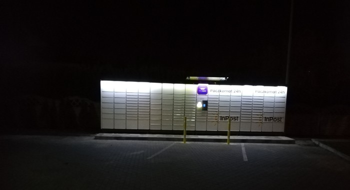 Parcel Locker POZ16N Przy sklepie Freshmarket