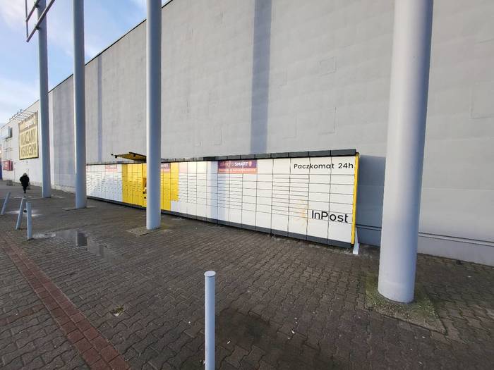 Parcel Locker POZ25A Przy sklepie Decathlon