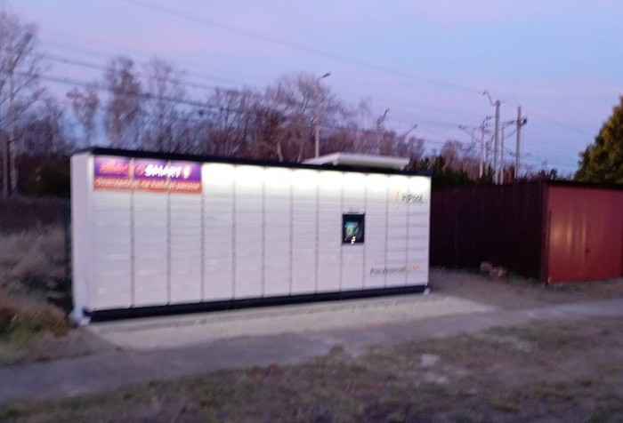 Parcel Locker POZ305M Przy serwisie opon Impex-Gum