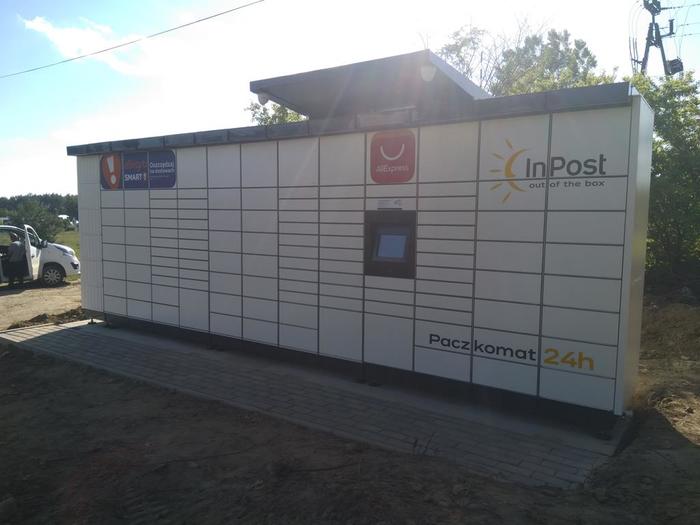 Parcel Locker POZ53M Skrzyżowanie ulic Morasko/Hodowlana