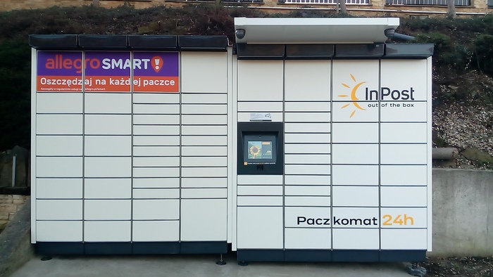 Parcel Locker PQDO01M Przy głównej drodze przed Tartakiem
