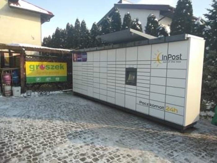 Parcel Locker PQK01M Przy sklepie Groszek
