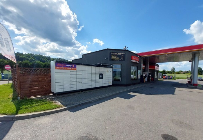 Paczkomat PQO01M na STacji Paliw Circle K