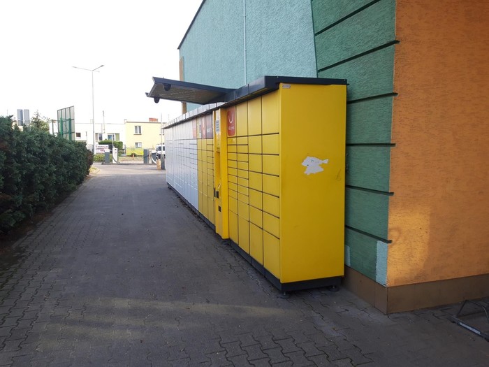 Paczkomat PRM01A Przy pasażu Przeźmierowo
