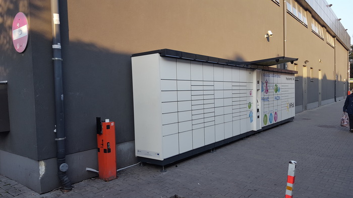 Paczkomat PRO01MP Przy sklepie Lewiatan