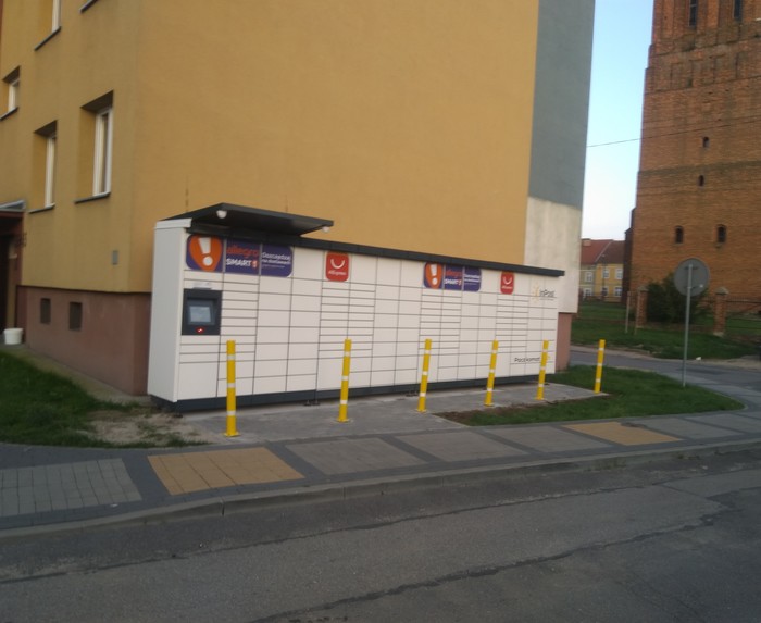 Paczkomat PRT02M front bloku