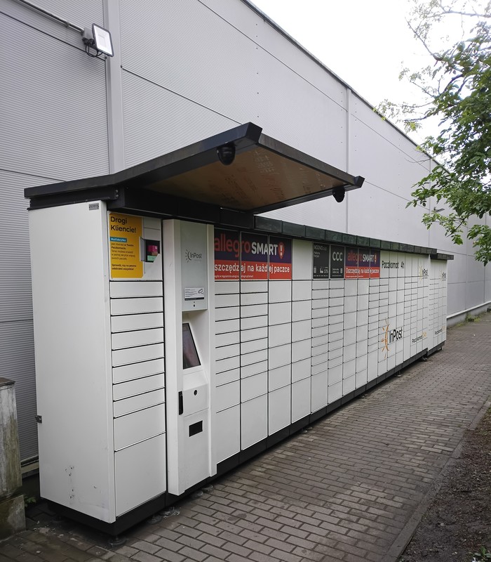 Paczkomat PRZ01A Przy sklepie Netto