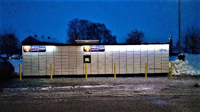 Paczkomat PRZ09M Przy sklepie LIDL