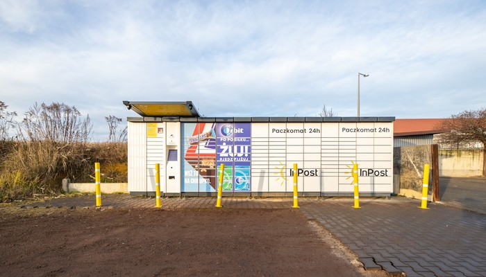 Paczkomat PSI04A Przy markecie Biedronka
