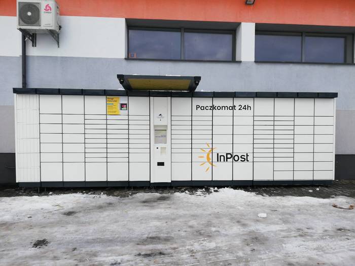 Paczkomat PSW01A Przy sklepie spożywczym Jubilatka