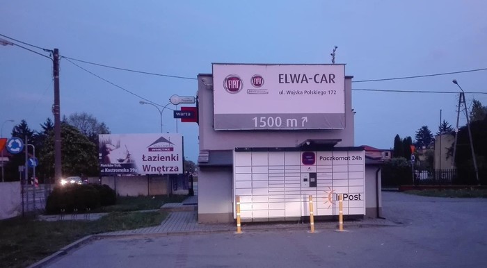 Paczkomat PTR09N Przy Pasażu Handlowym