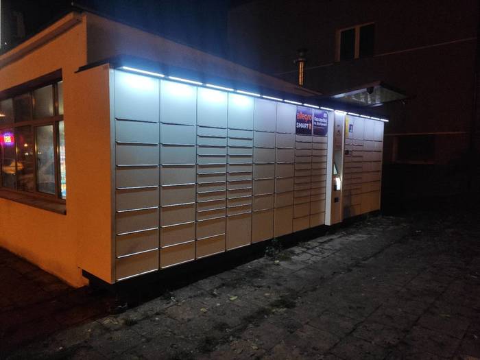 Paczkomat PUL03A Przy Istanbul Grill&Kebab