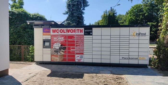 Paczkomat PUL11M Na prywatnej posesji