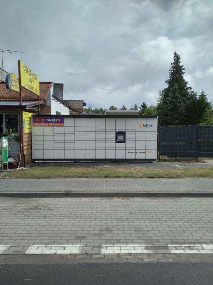 Paczkomat PUS05M teren prywatnej posesji