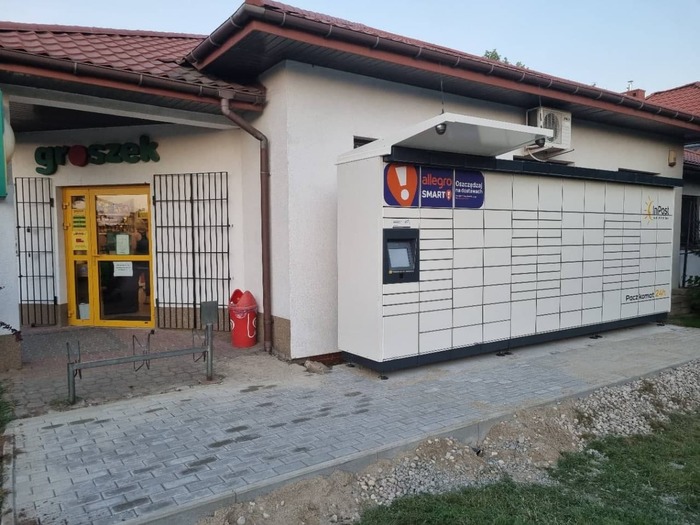 Parcel Locker QNP01M Sklep Lewiatan
