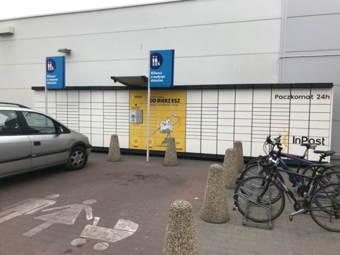 Paczkomat RAC05N Przy markecie Netto