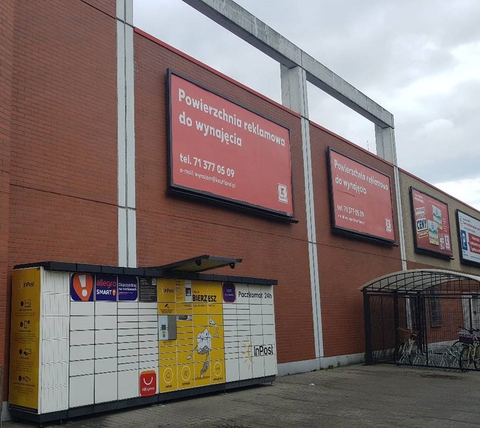 Paczkomat RAC06N Przy markecie Kaufland