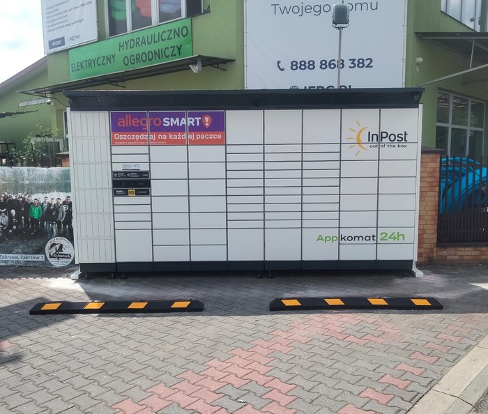 Paczkomat RAD02BAPP Parking Salonu Hydro-Agro Centrum