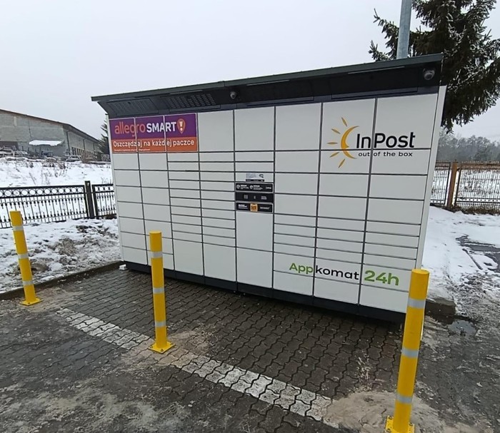 Paczkomat RAD20BAPP Przy stacji benzynowej Circle K