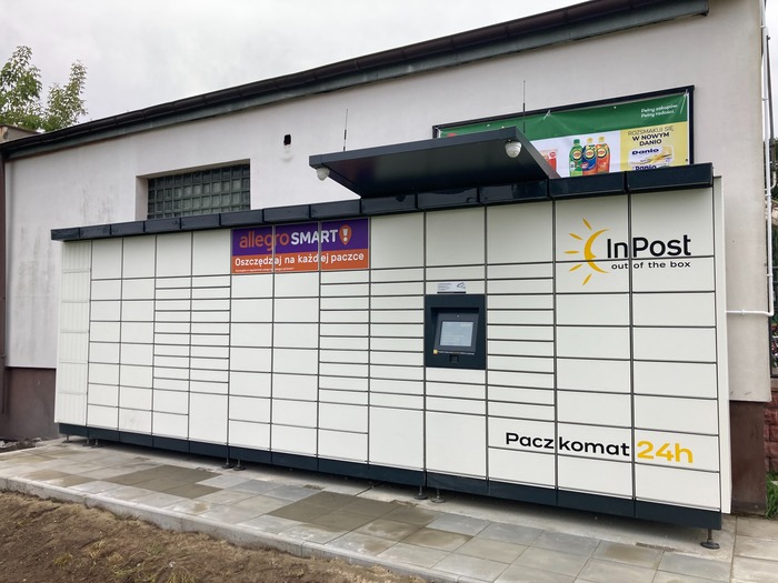 Paczkomat RAO03M przy sklepie Groszek