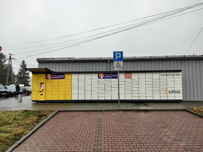 Paczkomat RAS01A Od ulicy Wschodnia