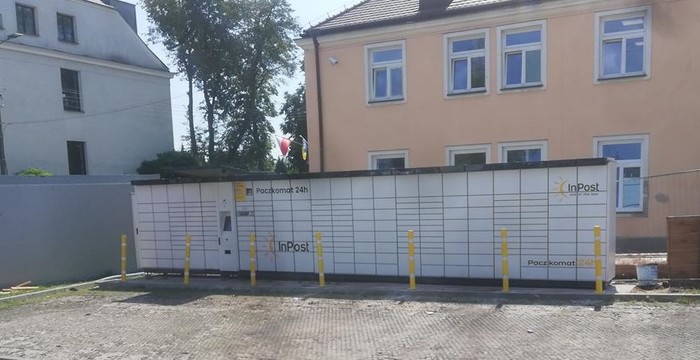 Paczkomat RAZ02A Parking przy markecie API