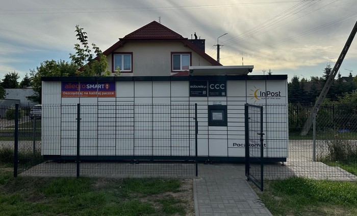 Paczkomat RBO02M Przy sklepie Lewiatan