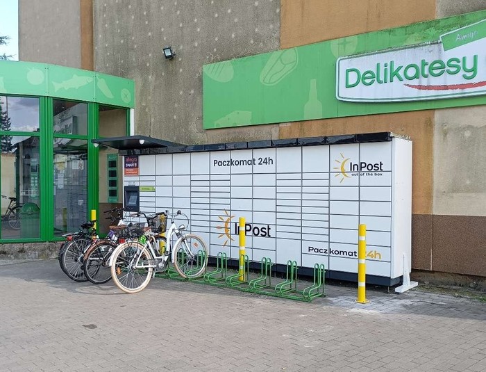 Paczkomat RCX01M Przy Delikatesach Centrum