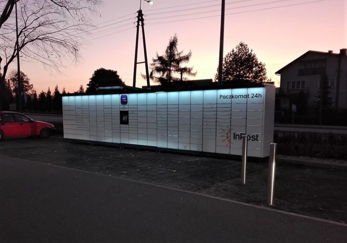 Paczkomat RDP01M Przy sklepie Lidl