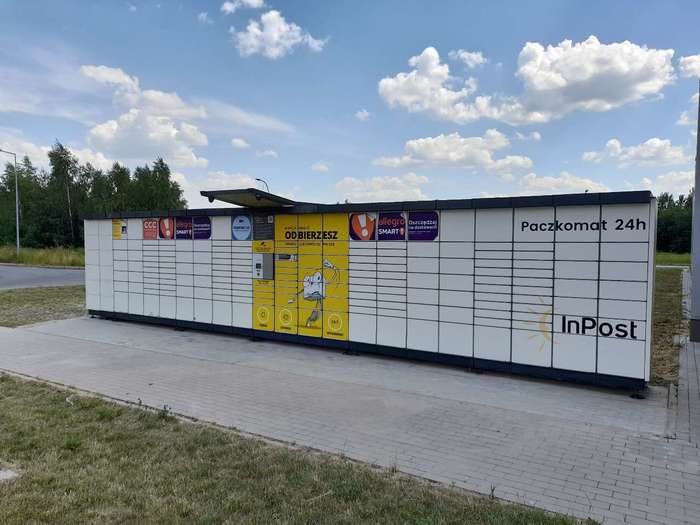 Parcel Locker RDP02N parking przy sklepie