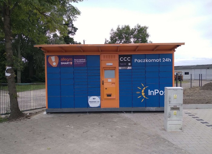 Paczkomat RDR01G parking przy sklepie