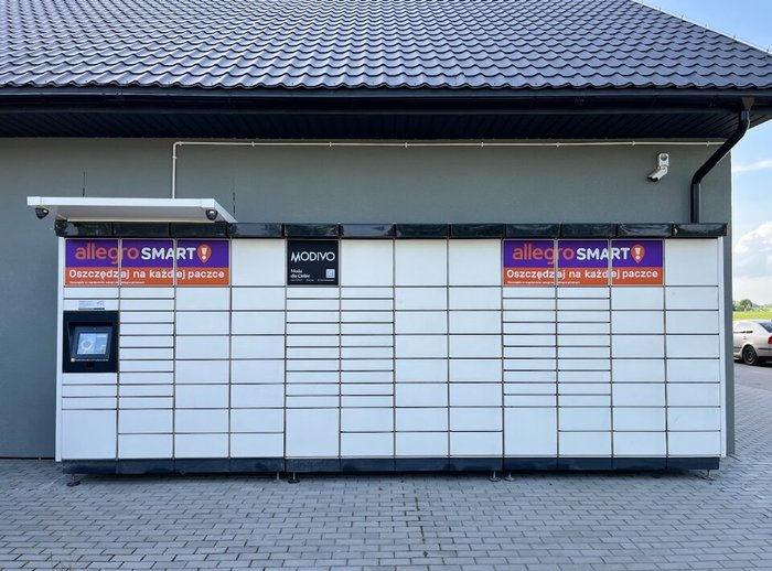 Paczkomat RDY03M Przy Delikatesach Centrum