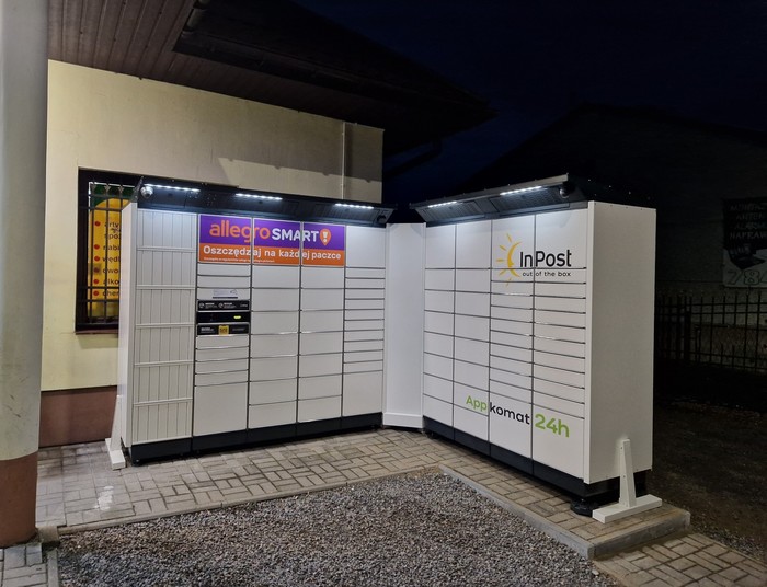 Parcel Locker REJ01BAPP Przy sklepie spożywczym