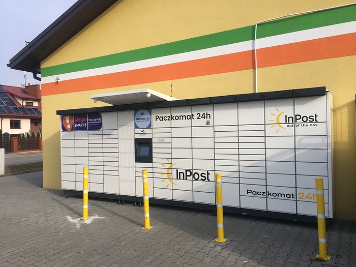Paczkomat REJ01M Przy PSS Gama