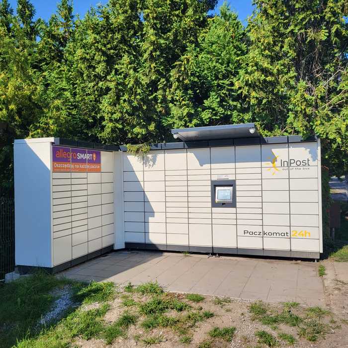 Parcel Locker REN01M Przy Stadninie Stasiakówka.