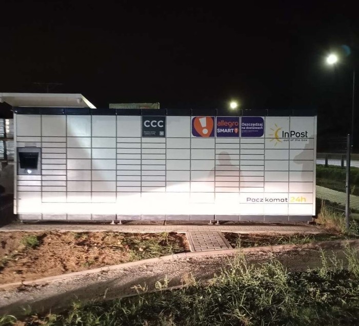 Paczkomat REN03M Centrum Budowlane IWONA