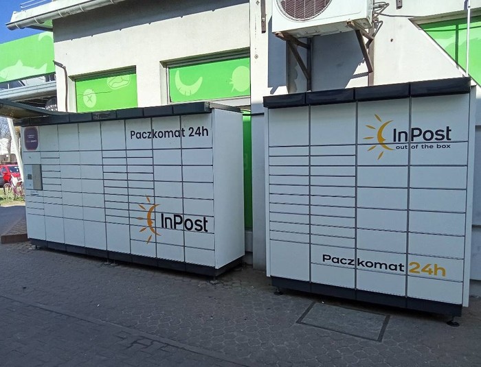 Parcel Locker ROG01N Przy Delikatesach Centrum