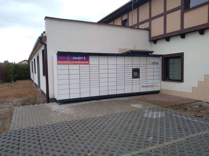 Parcel Locker ROL01M Przy sklepie Lewiatan