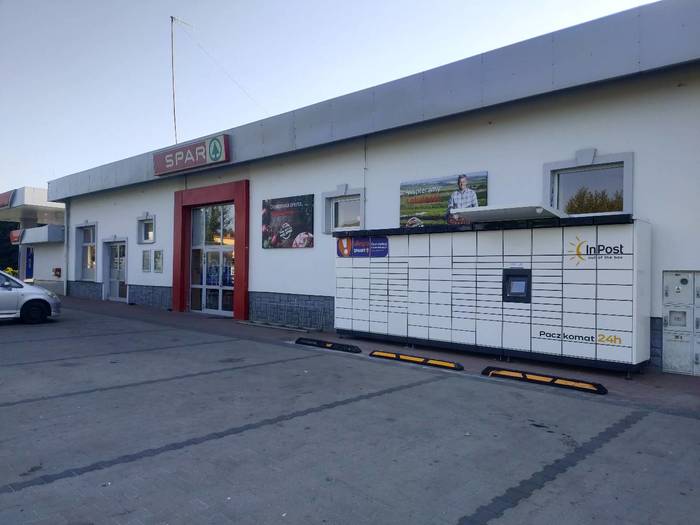 Поштомат ROP02M PRZY WEJŚCIU DO SKLEPU SPAR
