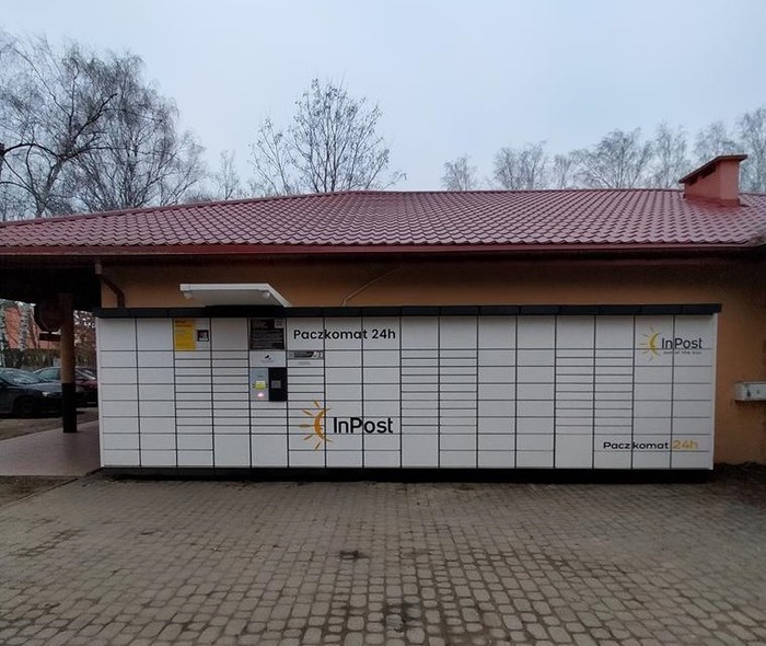 Paczkomat ROS01N Przy sklepie spożywczym