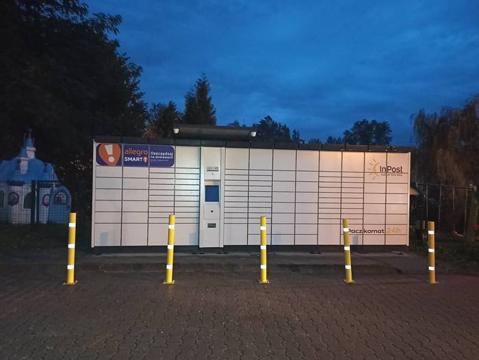 Поштомат RPO01A przy parkingu OSP