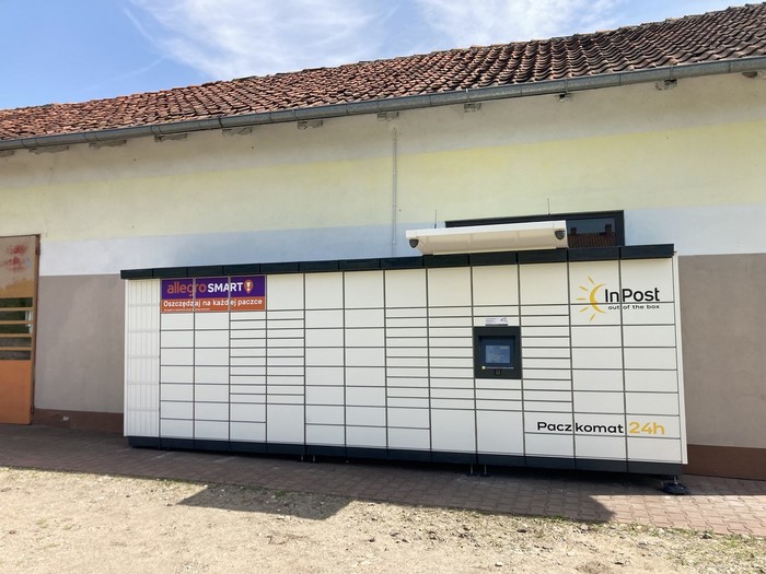 Paczkomat RQG01M przy wulkanizacji