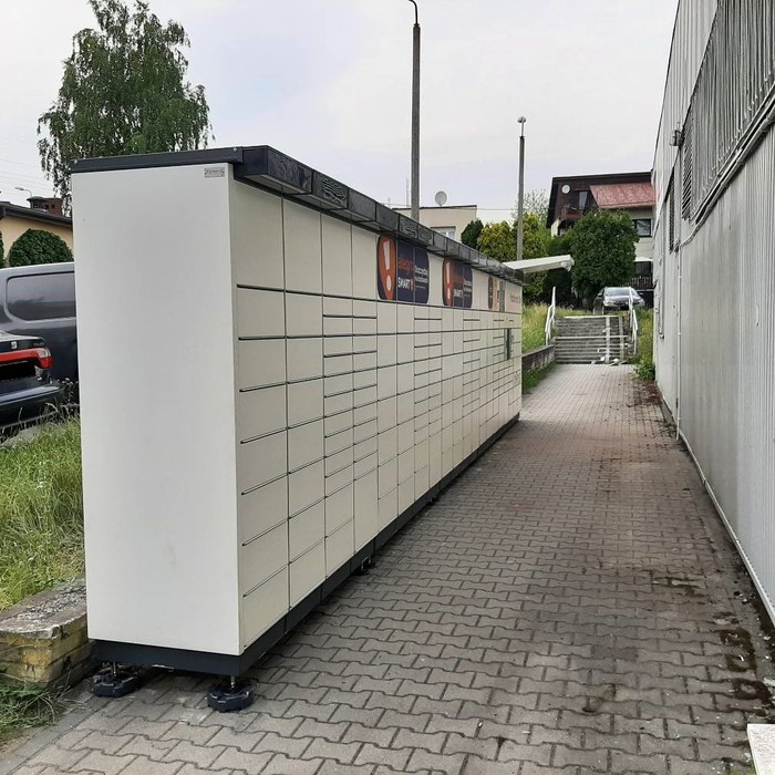 Paczkomat RSL04N Siłownia Xtreme Fitness Drozdów 1