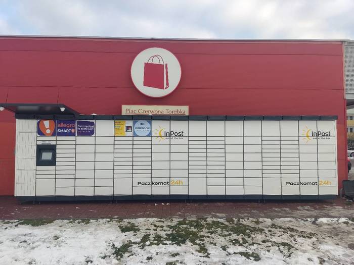 Paczkomat RSL06M Przy Czerwonej Torebce