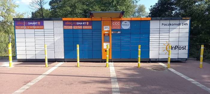 Paczkomat RSL08A Przy markecie Aldi
