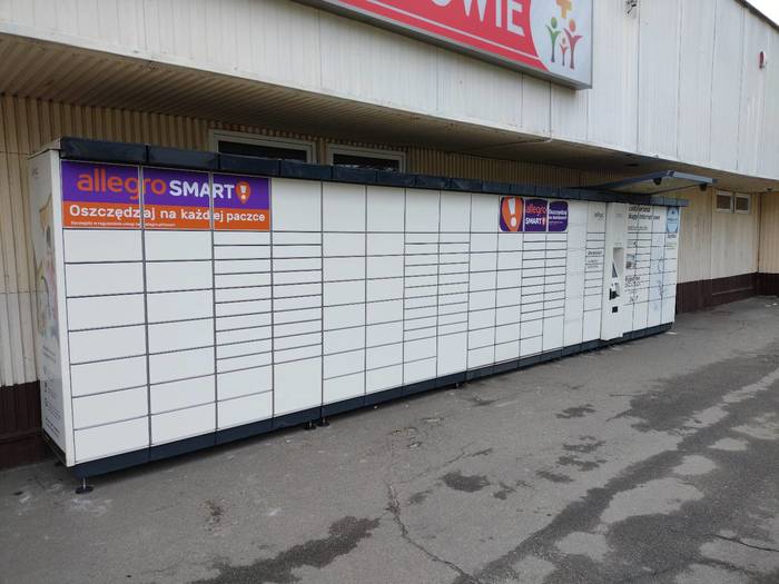 Parcel Locker RSL23A Przy sklepie Lewiatan