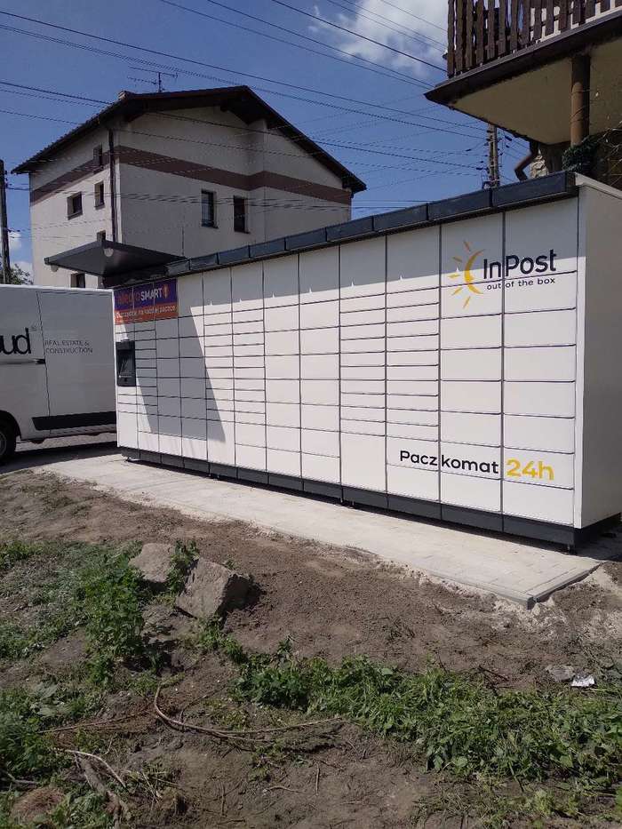 Paczkomat RSL42M Szewc Ruda Śląska Kingi
