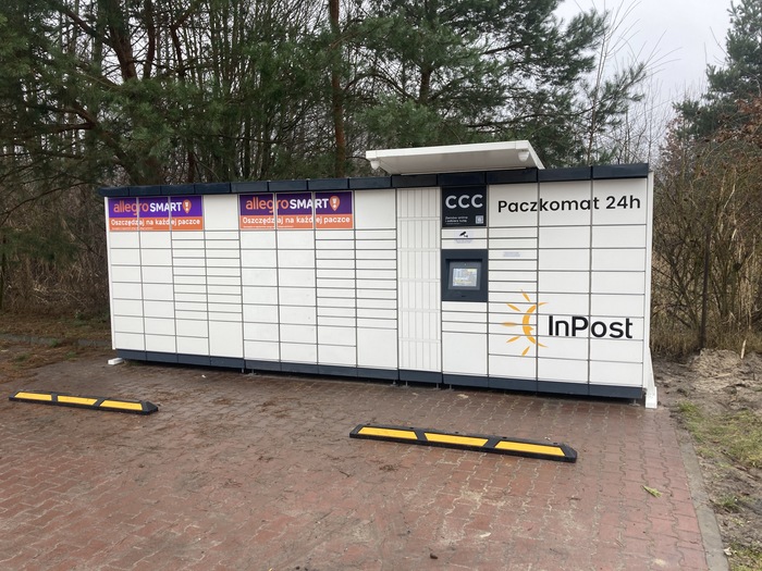 Paczkomat RXV01M Przy Urzędzie Gminy
