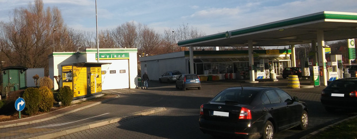 Parcel Locker RYB847 Stacja paliw BP